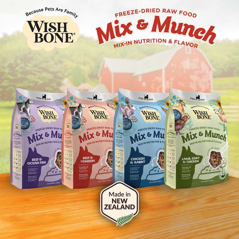 Wishbone Mix & Munch Beef & Venison Grain-Free Freeze-Dried Raw Food Dog Food Topper 350g